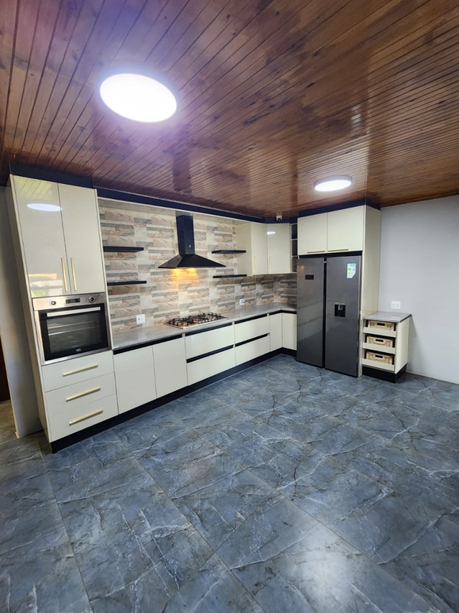 5 Bedroom Property for Sale in Malabar Eastern Cape